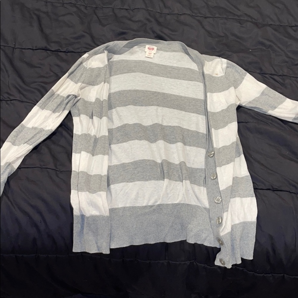 Striped Cardigan with buttons